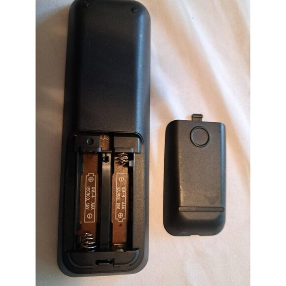 Philips DVP3980K/98 DVD Player Remote Control Rectangular Black New - Picture 2 of 4